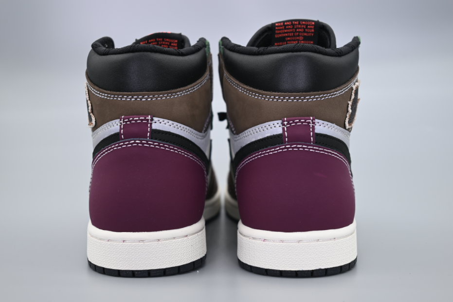 Air Jordan 1 Retro High OG 'Hand Crafted'
