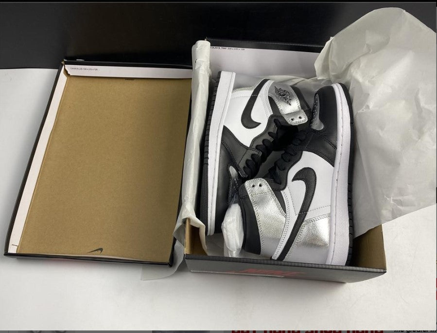 Air Jordan 1 High OG WMNS Silver Toe Shoes Sneakers
