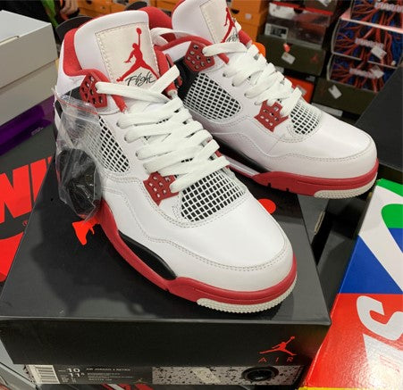 Air Jordan 4 Fire Red