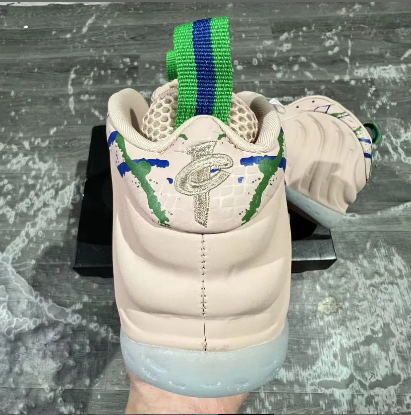 Air Foamposite One Particle Beige Shoes Sneakers