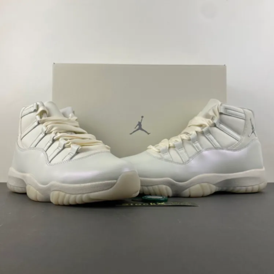 Air Jordan 11 Pearl Shoes Sneaker