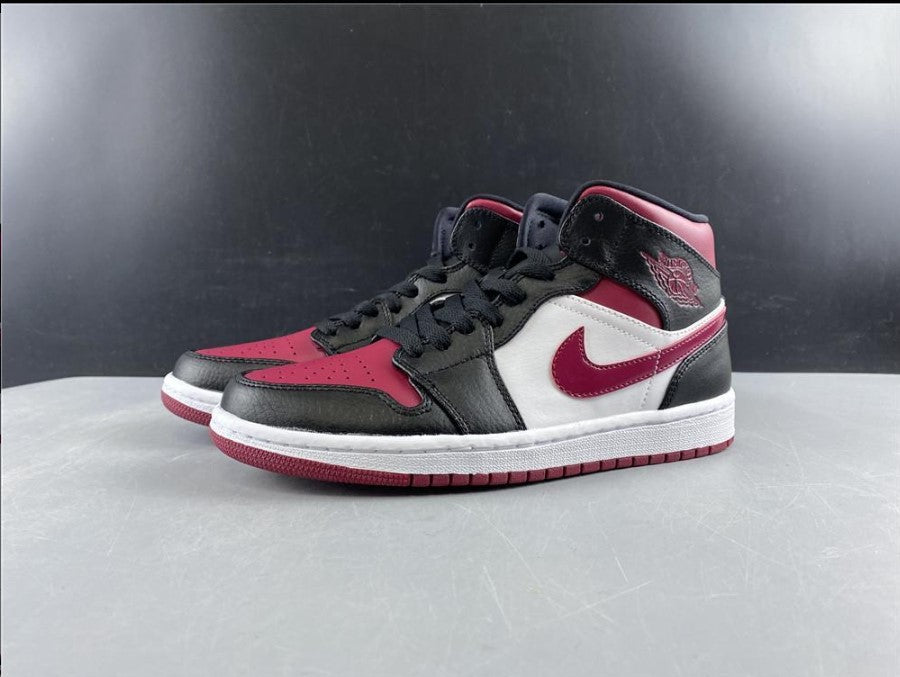 Air Jordan 1 Mid Bred Toe Shoes Sneakers