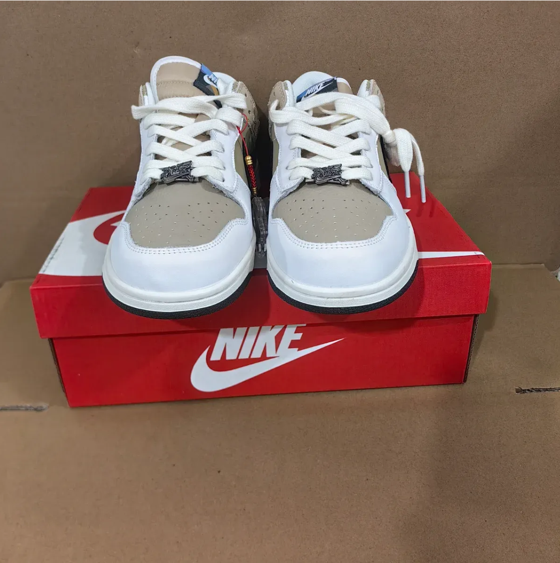 Dunk Low Year Of The Horse Shoes Sneakers