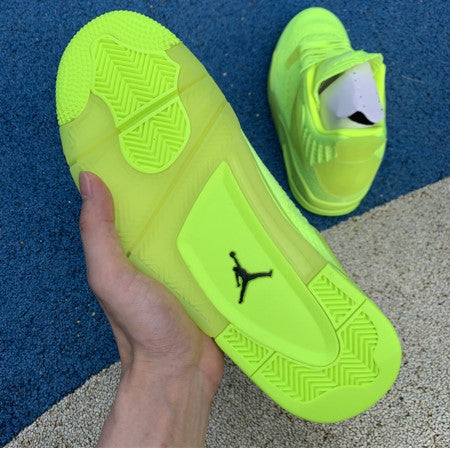 Air Jordan 4 Flyknit