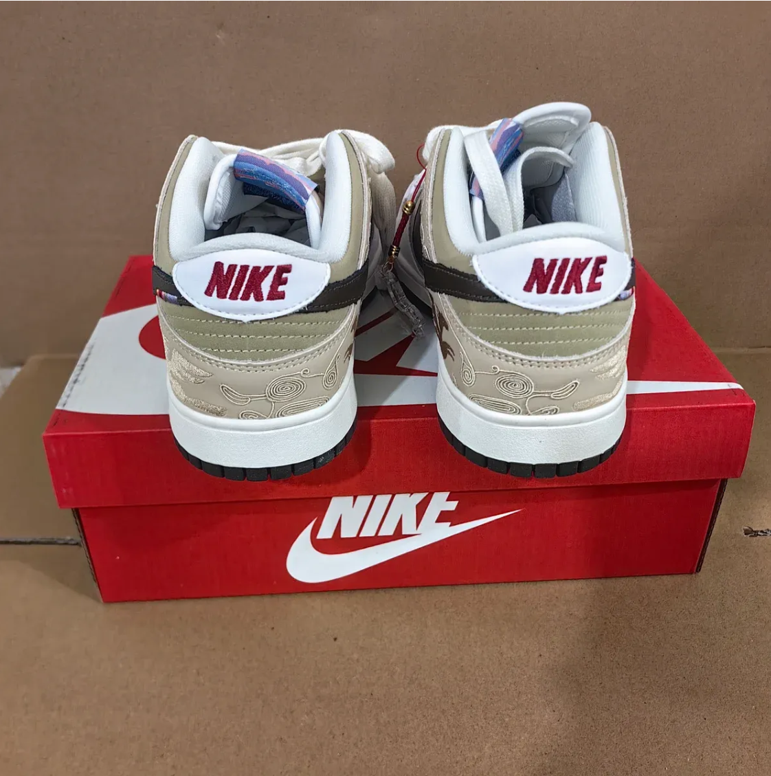 Dunk Low Year Of The Horse Shoes Sneakers