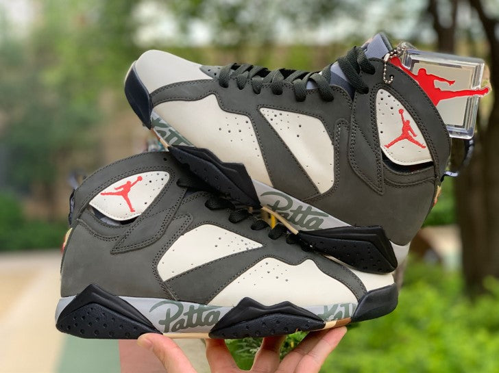 Air Jordan 7 Retro x Graffiti Patta