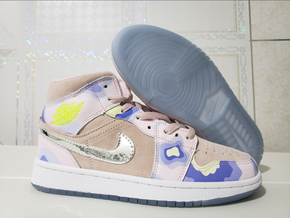 Air Jordan 1 Mid SE P(her)spective