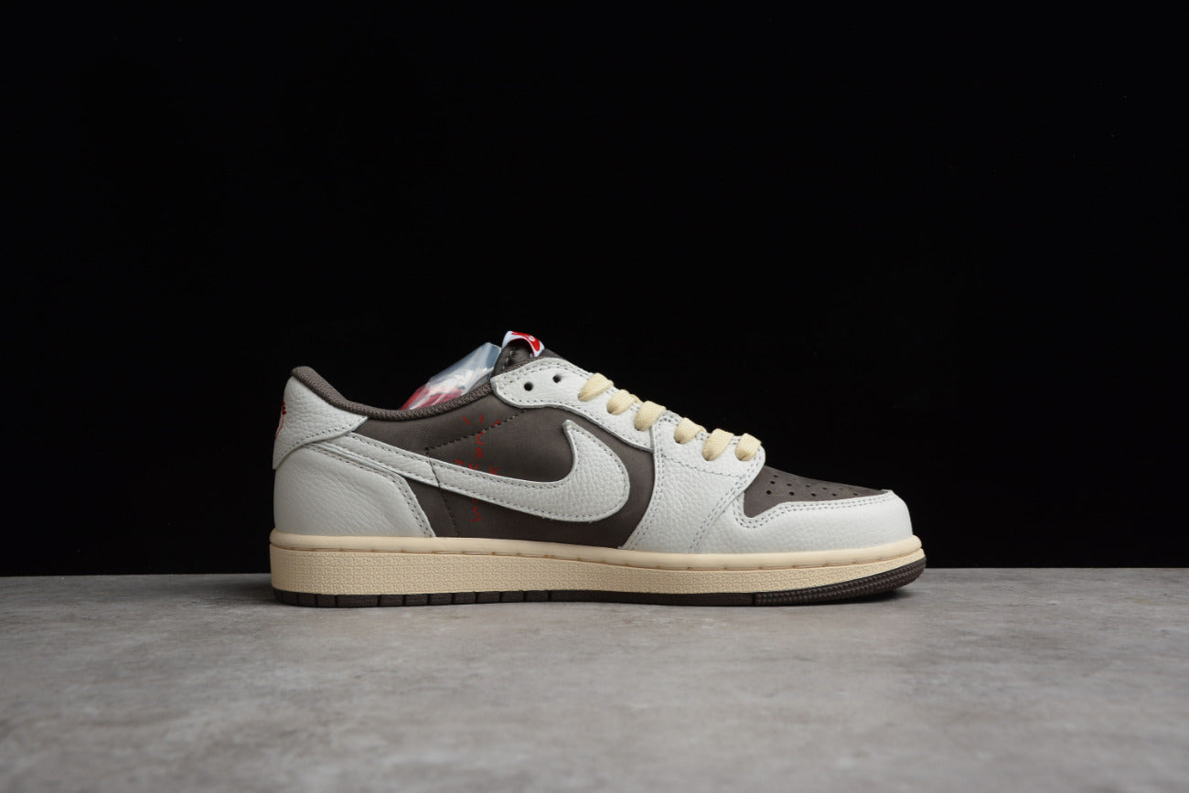 Travis Scott X Air Jordan 1 Reverse Mocha