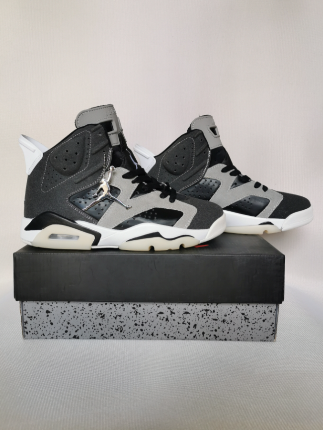 Air Jordan 6 Retro “Tech Chrome”