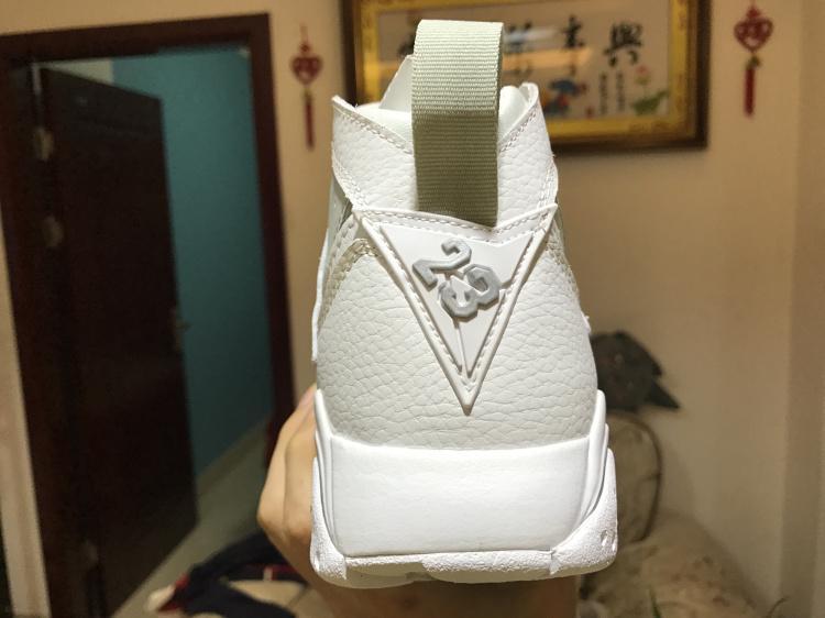 Air Jordan 7 Retro Pure Platinum