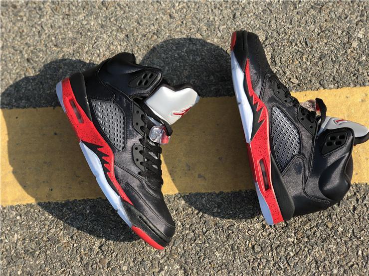 Air Jordan 5 Retro Satin Bred