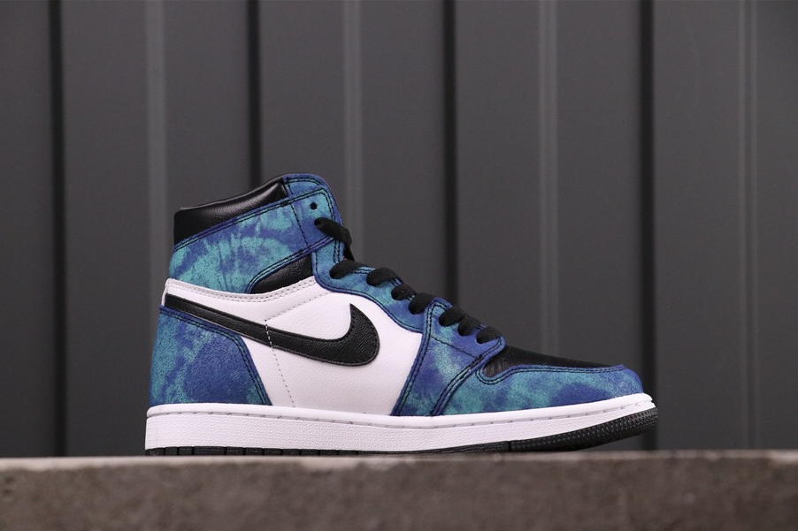 Air Jordan 1 Retro High OG Tie Dye Aurora Green
