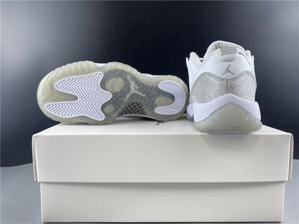 Air Jordan 11 Retro White Metallic Silver (W)