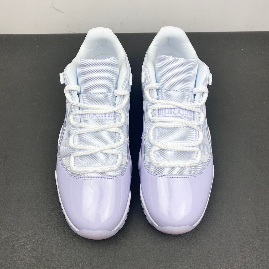 Air Jordan 11 Low Pure Violet