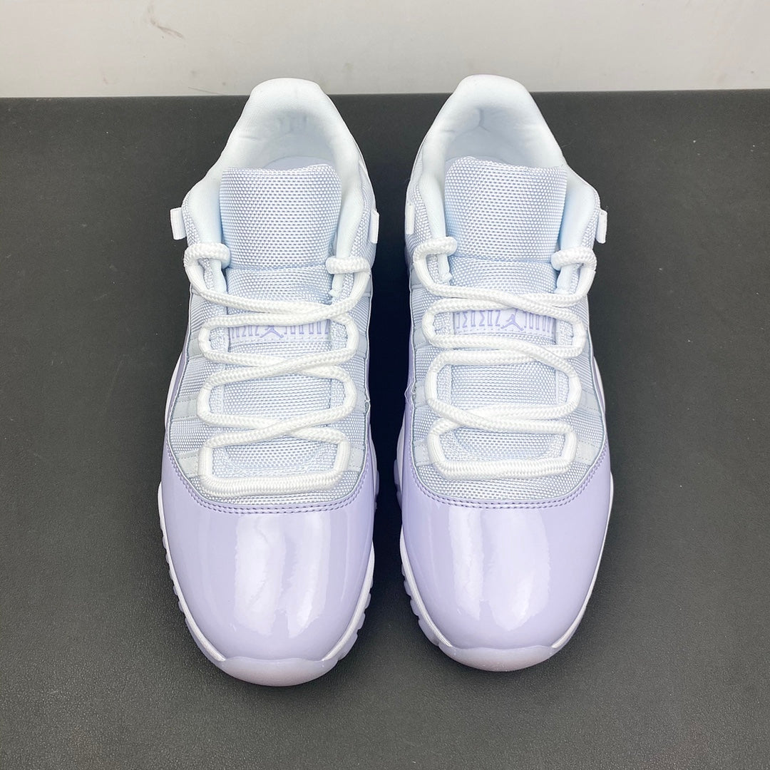 Air Jordan 11 Low Pure Violet