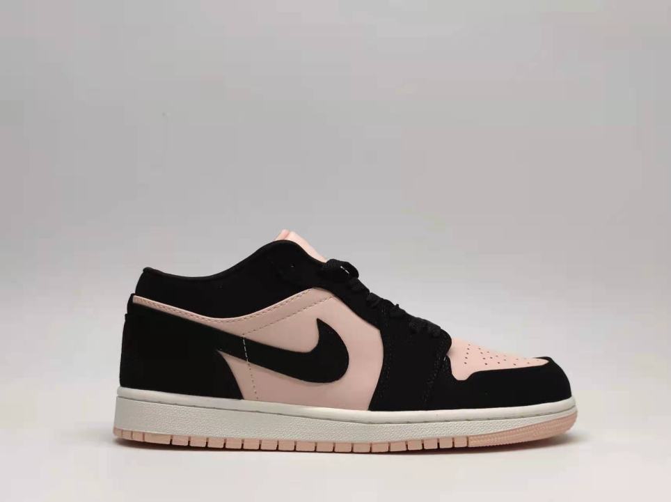 Air Jordan 1 Low Guava Ice