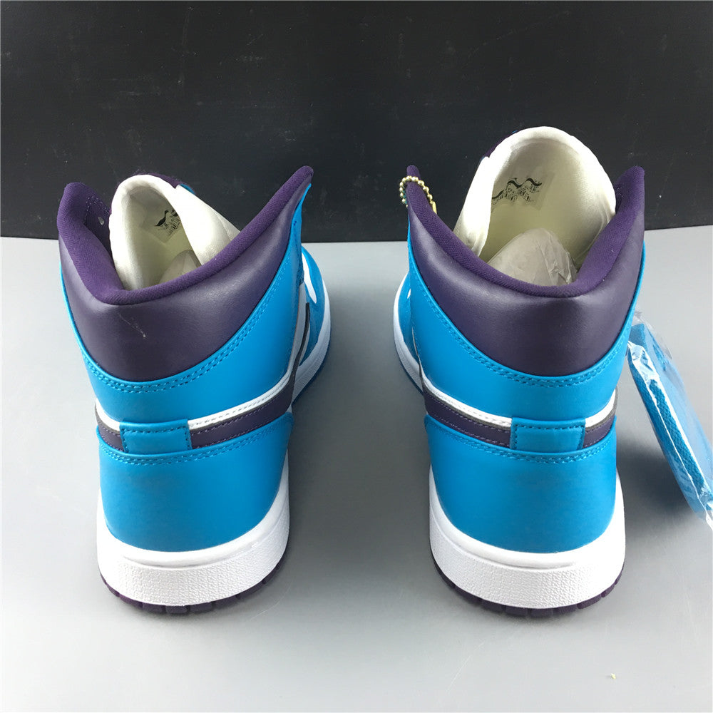 Air Jordan 1 Mid Hornets