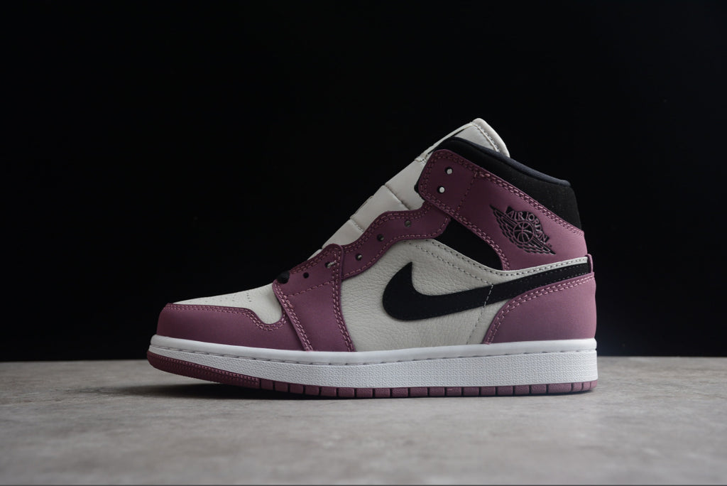 Air Jordan 1 Mid Berry Powder