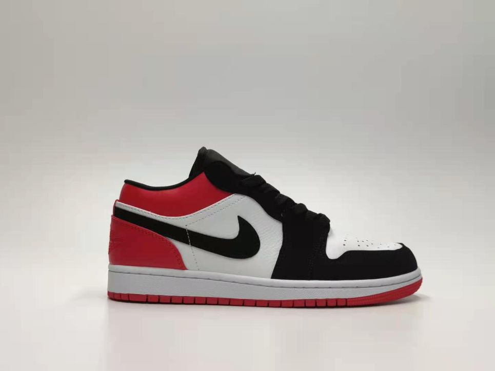 Air Jordan 1 Low Black Toe