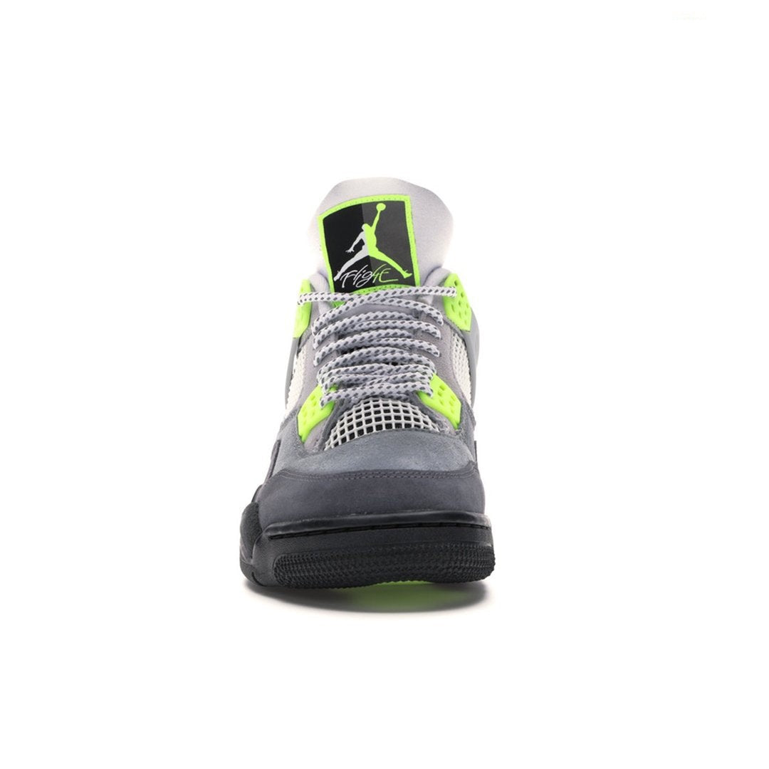 Air Jordan 4 Retro SE 95 Neon