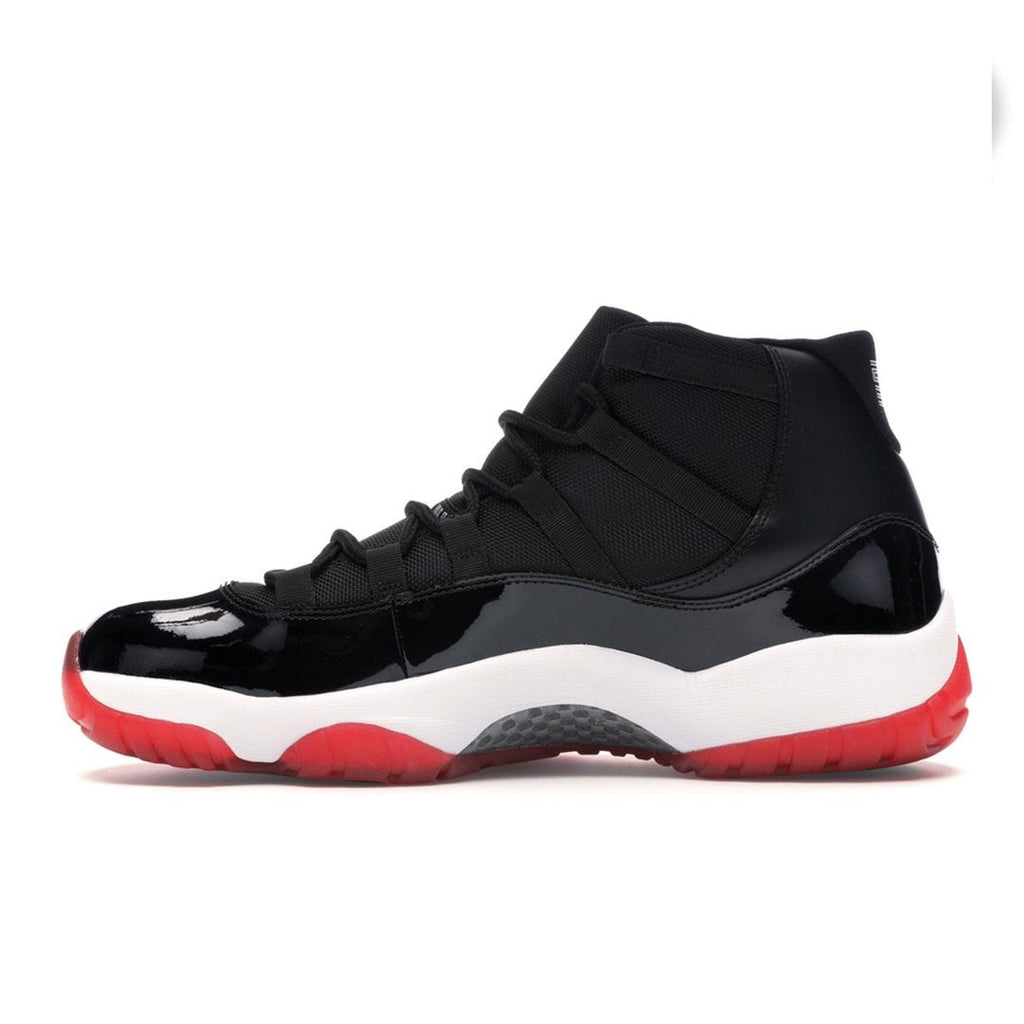 Air Jordan 11 Retro Playoffs (2012)