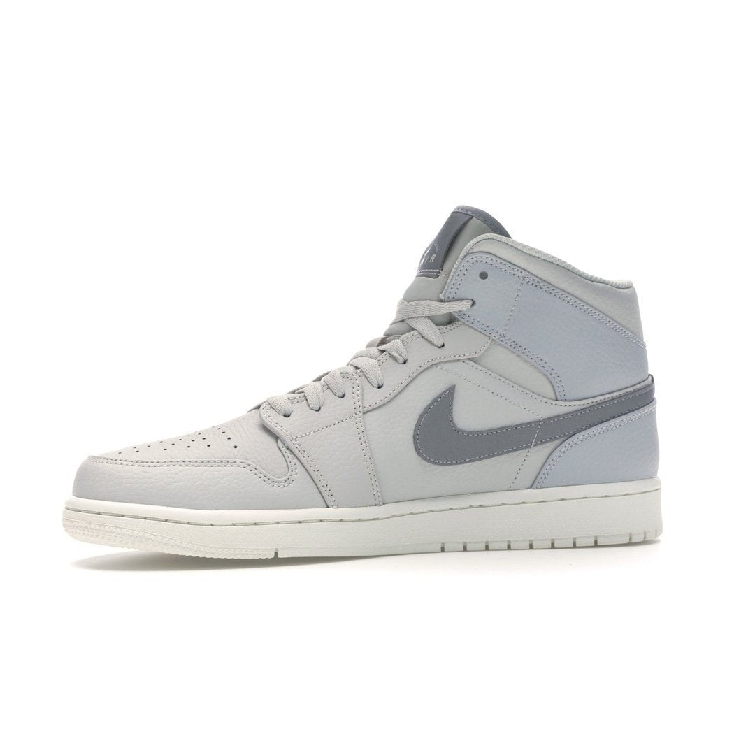 Air Jordan 1 Mid Light Bone