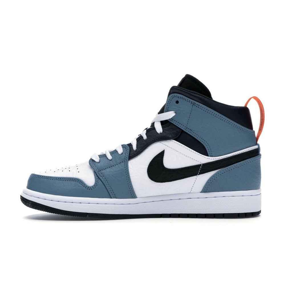 Air Jordan 1 Mid Fearless Facetasm