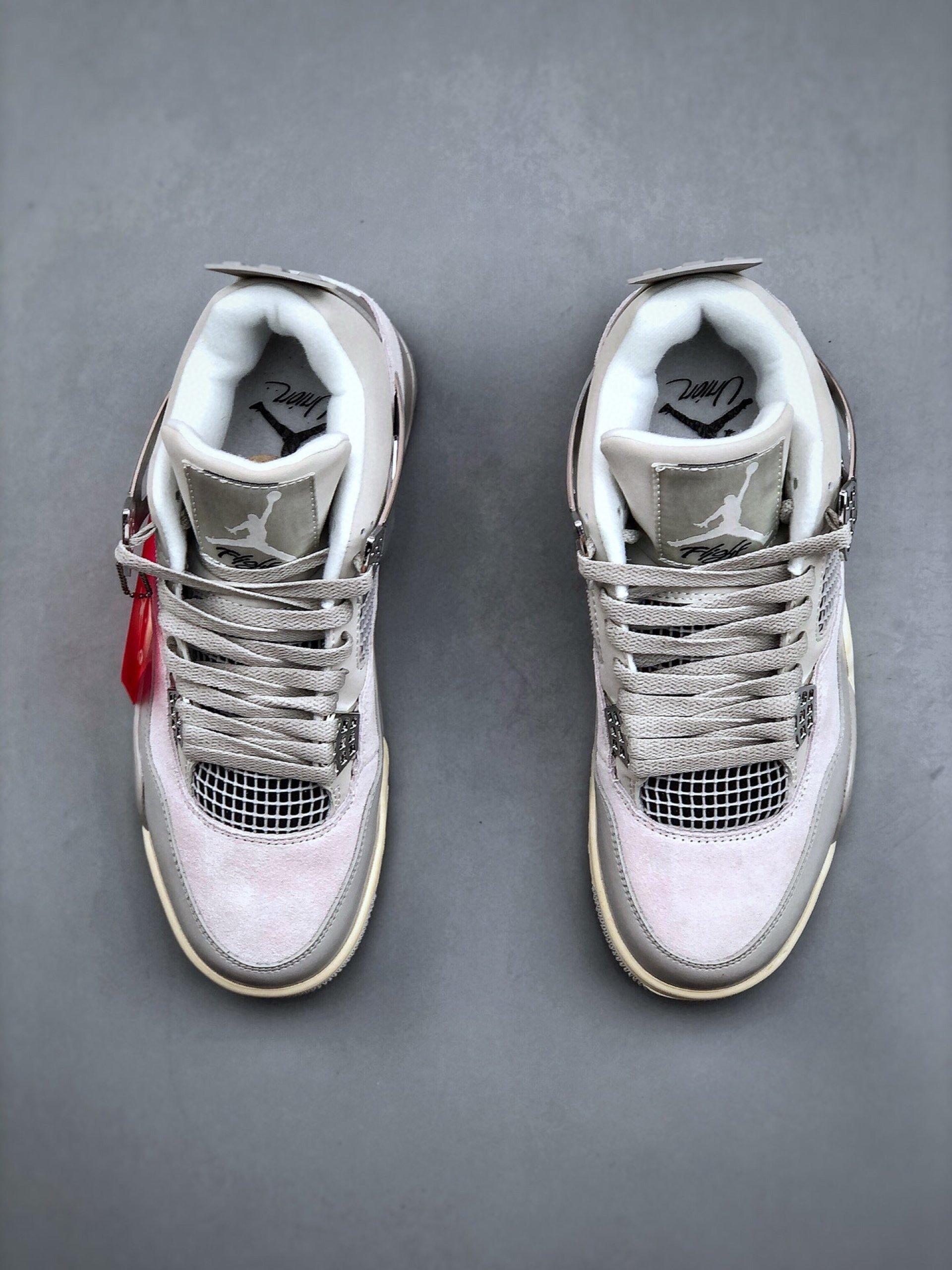 Air Jordan 4 Retro Frozen Moments