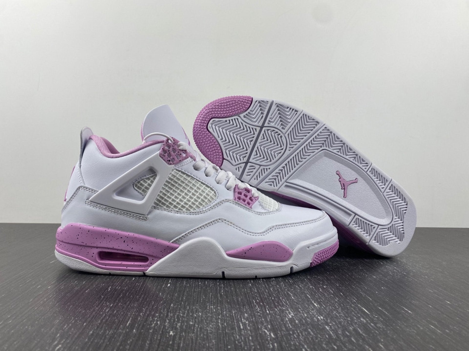 Air Jordan 4 White Pink