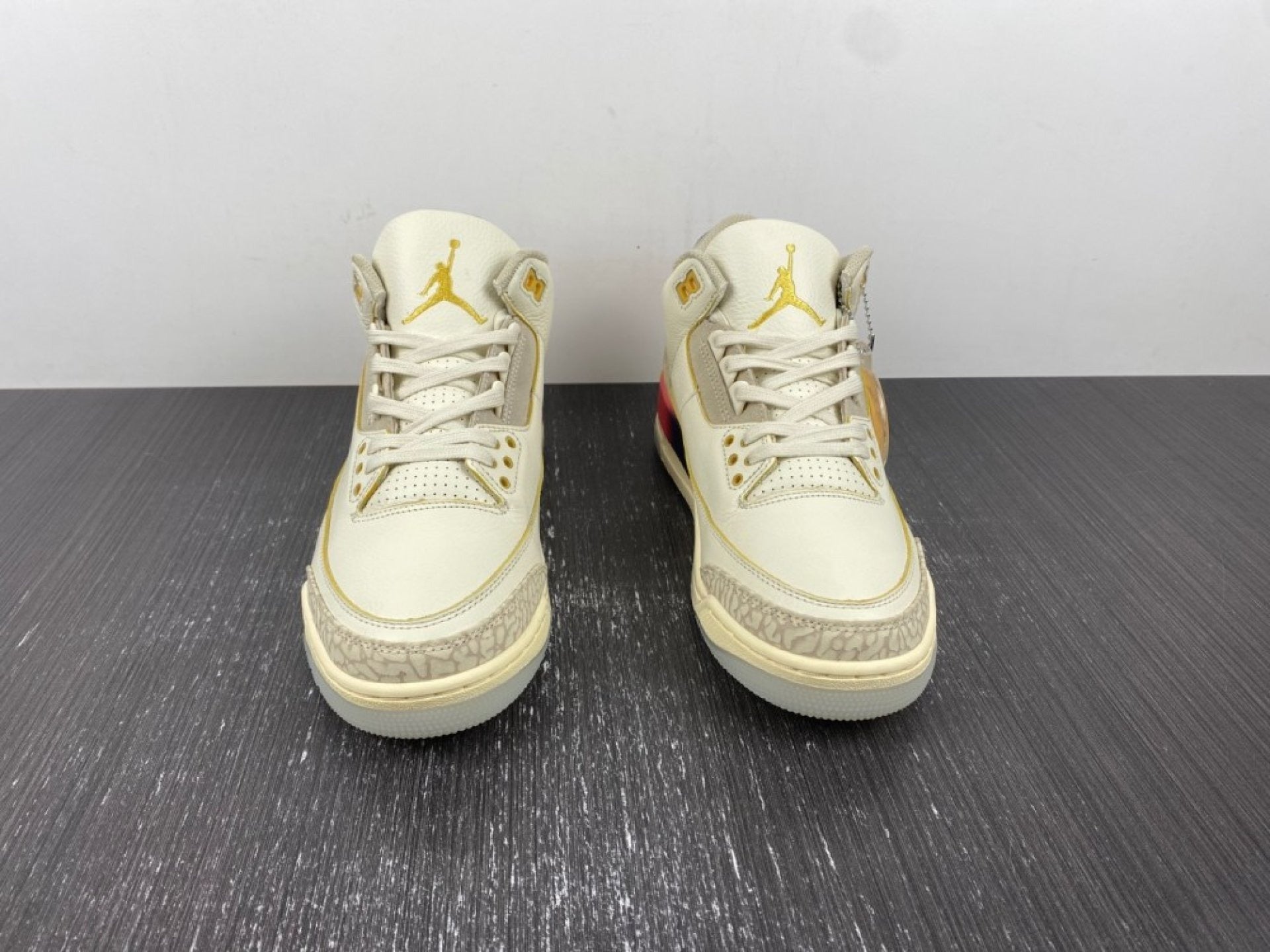 Air Jordan 3 Retro SP J Balvin Medellín Sunset