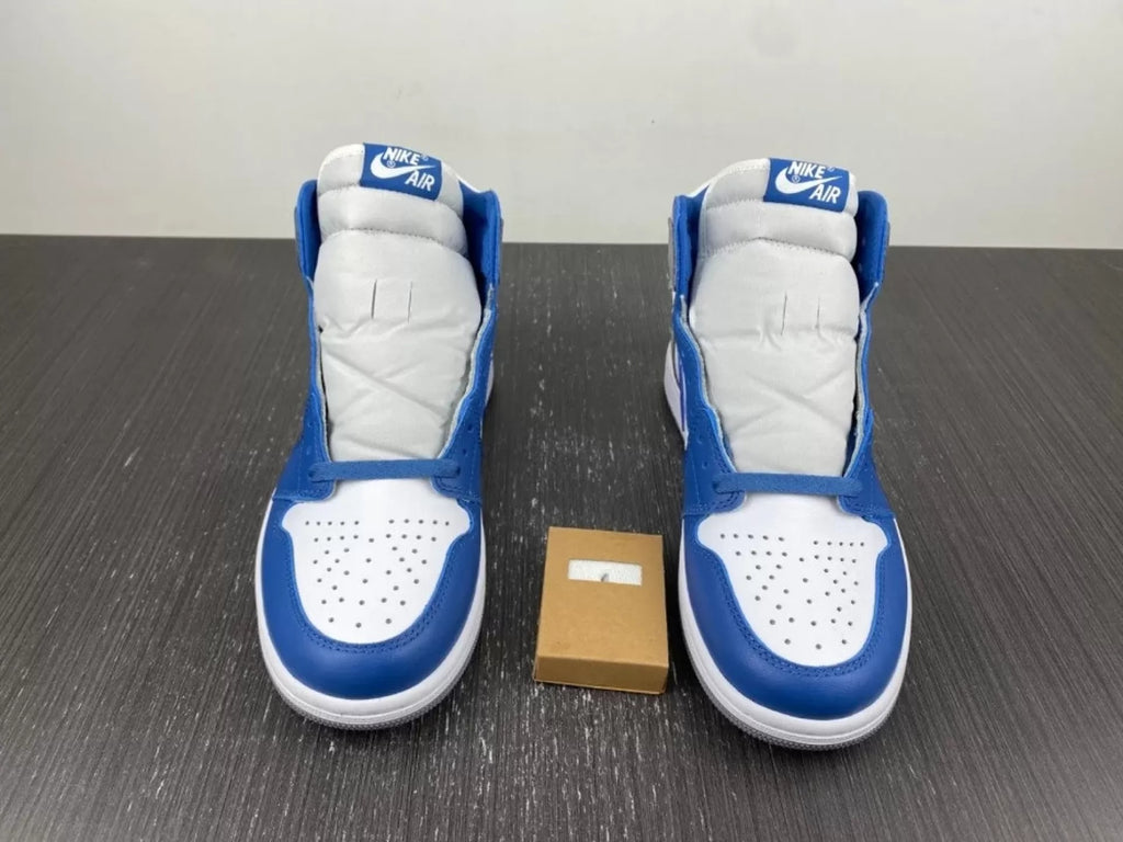 Air Jordan 1 Retro High OG True Blue