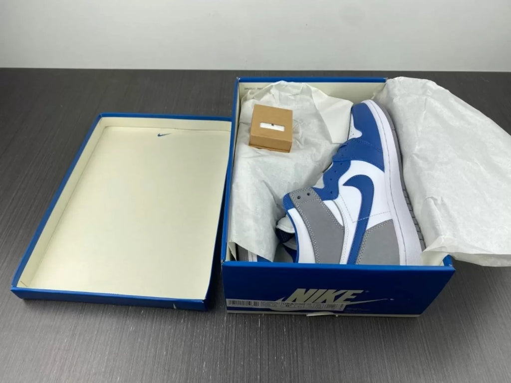 Air Jordan 1 Retro High OG True Blue