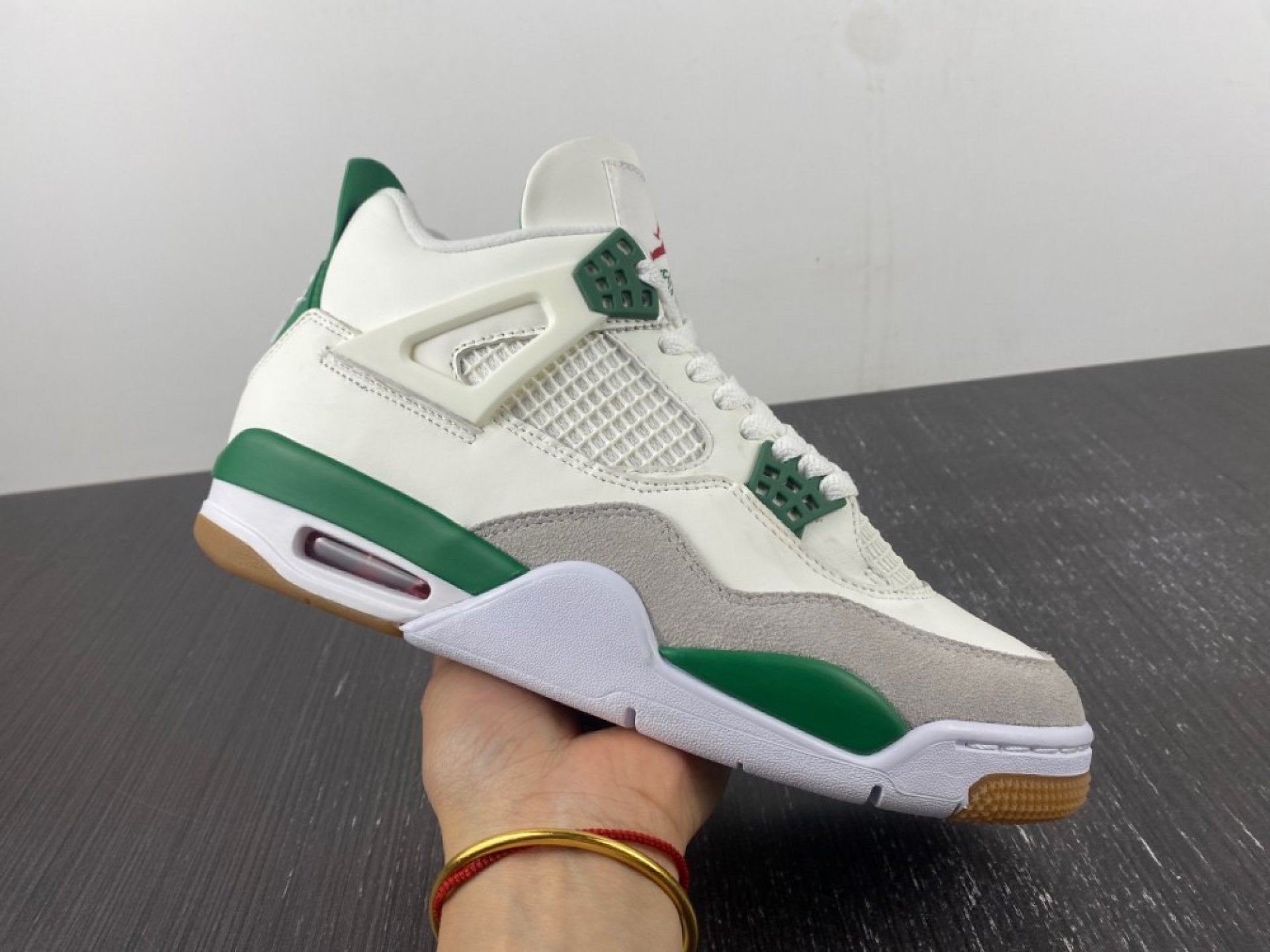 Air Jordan 4 Retro Sb Pine Green