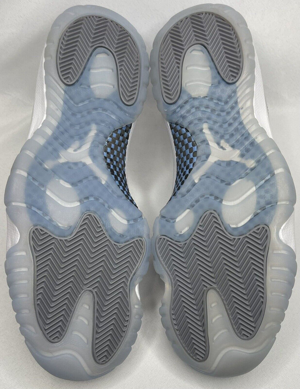 Air Jordan 11 Retro Low Cement Grey