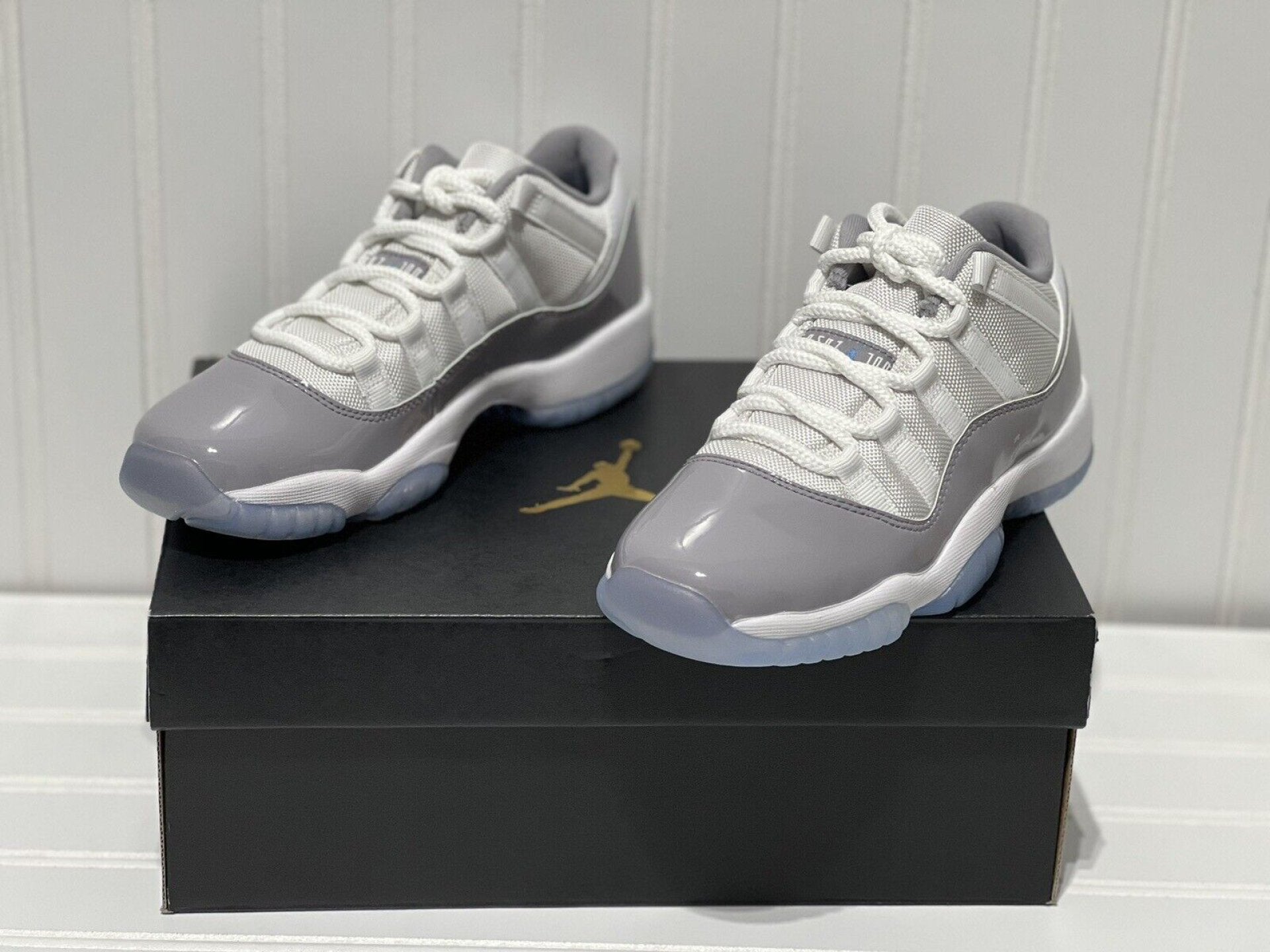 Air Jordan 11 Retro Low Cement Grey