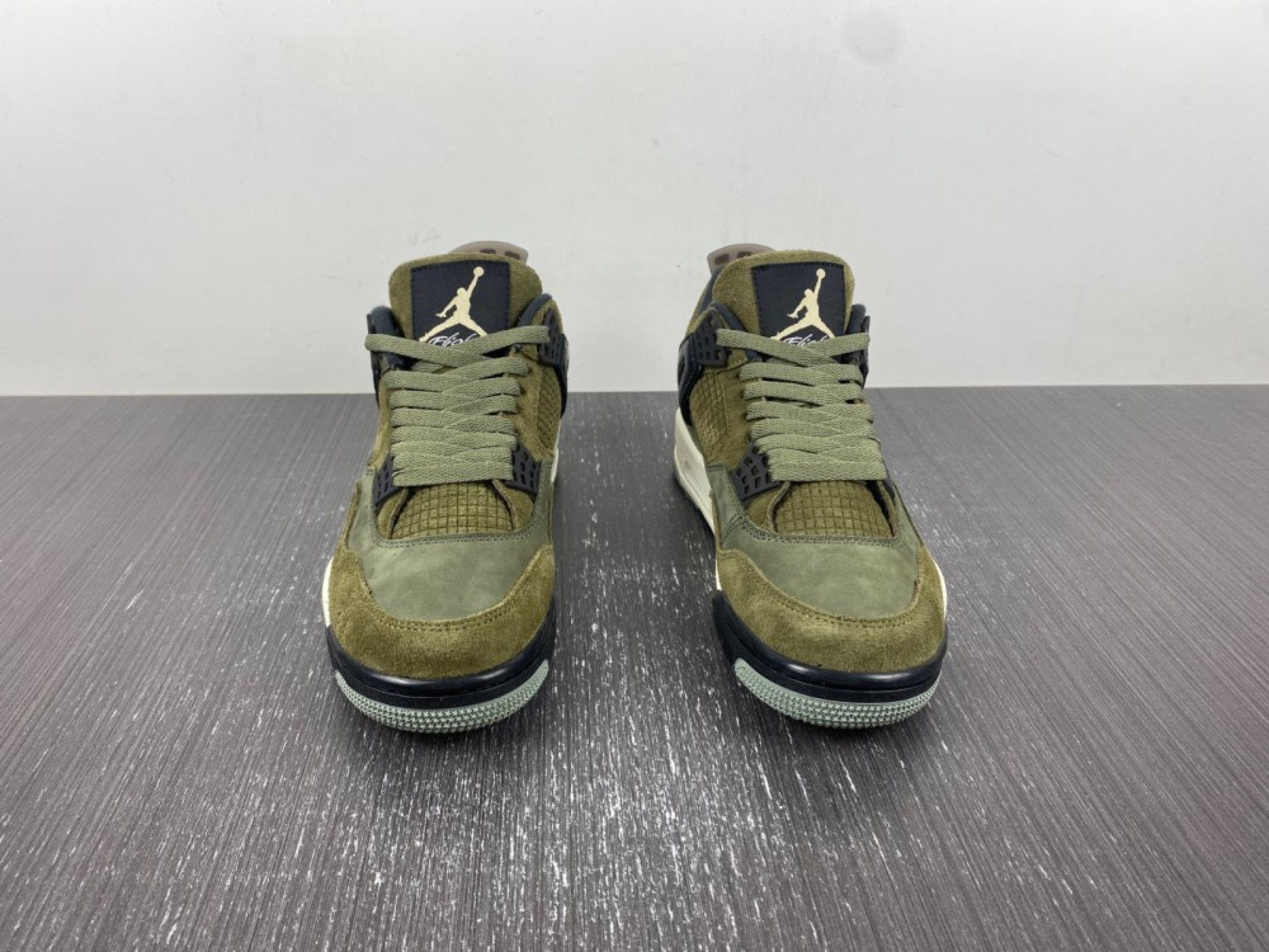 Air Jordan 4 Retro SE Craft Medium Olive