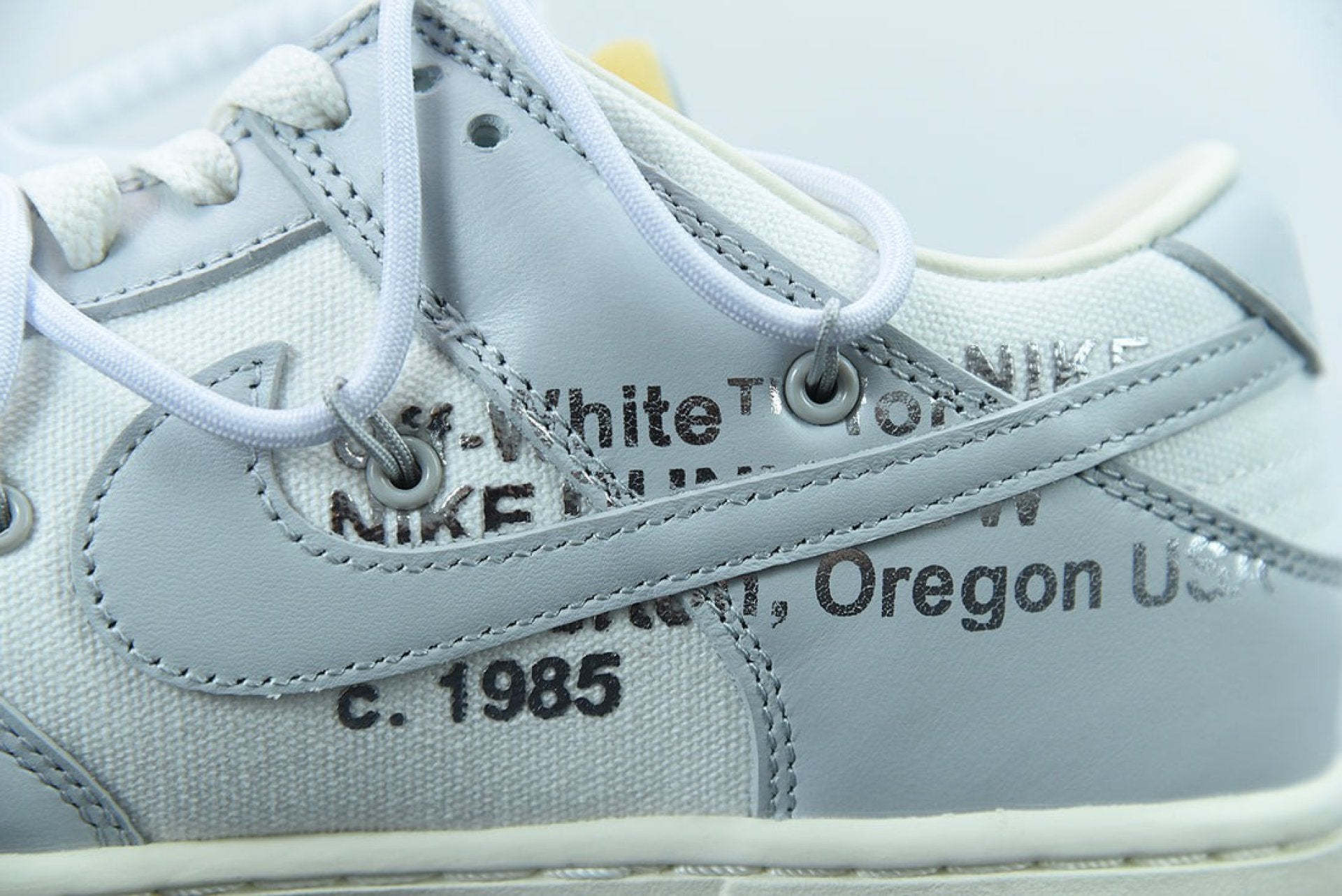 Dunk Low Off-White Lot 49
