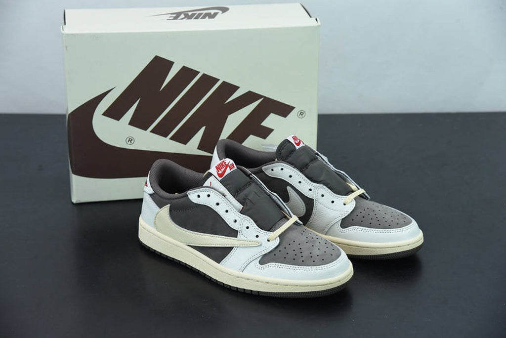 Air Jordan 1 Retro Low OG SP Travis Scott Reverse Mocha