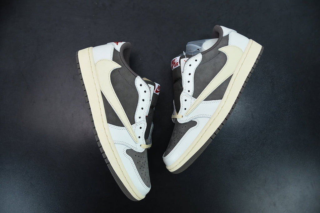 Air Jordan 1 Retro Low OG SP Travis Scott Reverse Mocha