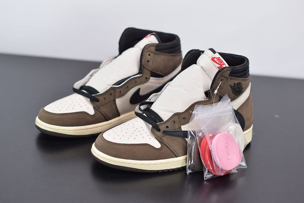 Air Jordan 1 Retro High OG SP Travis Scott Mocha
