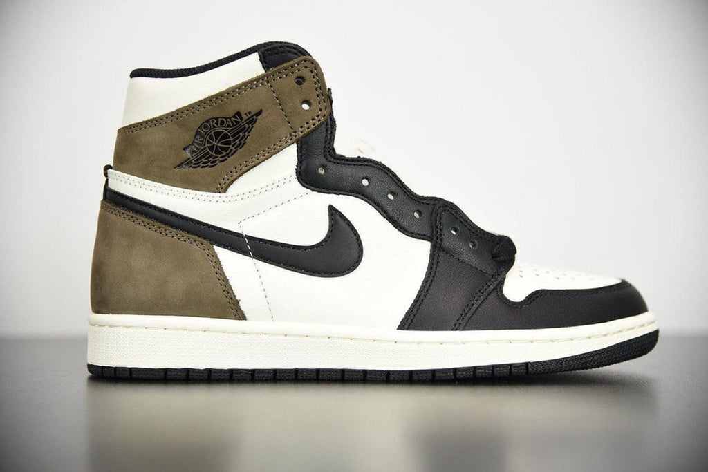 Air Jordan 1 Retro High Dark Mocha