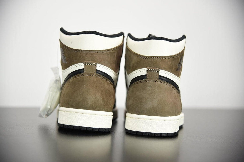 Air Jordan 1 Retro High Dark Mocha