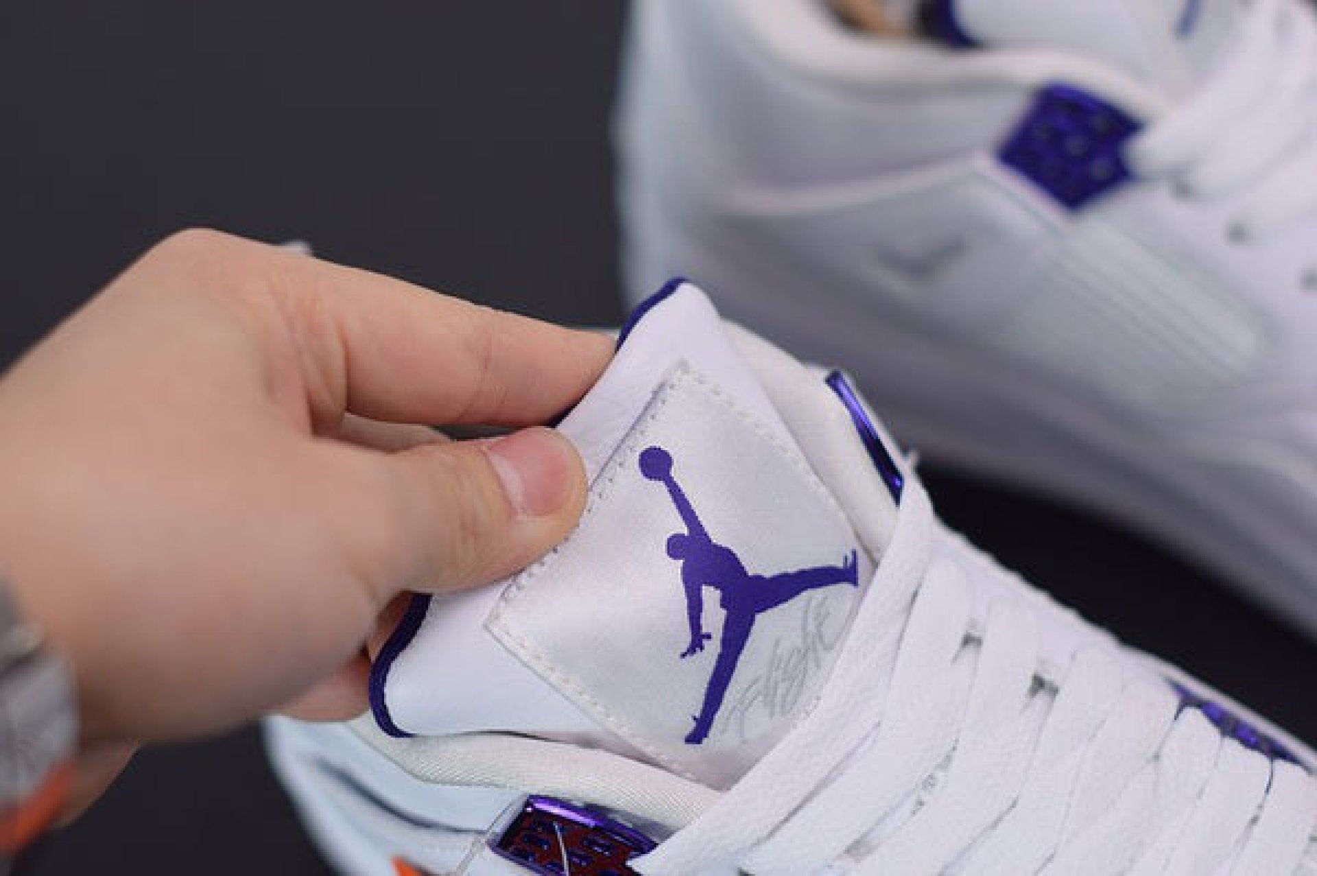 Air Jordan 4 Retro Metallic Purple