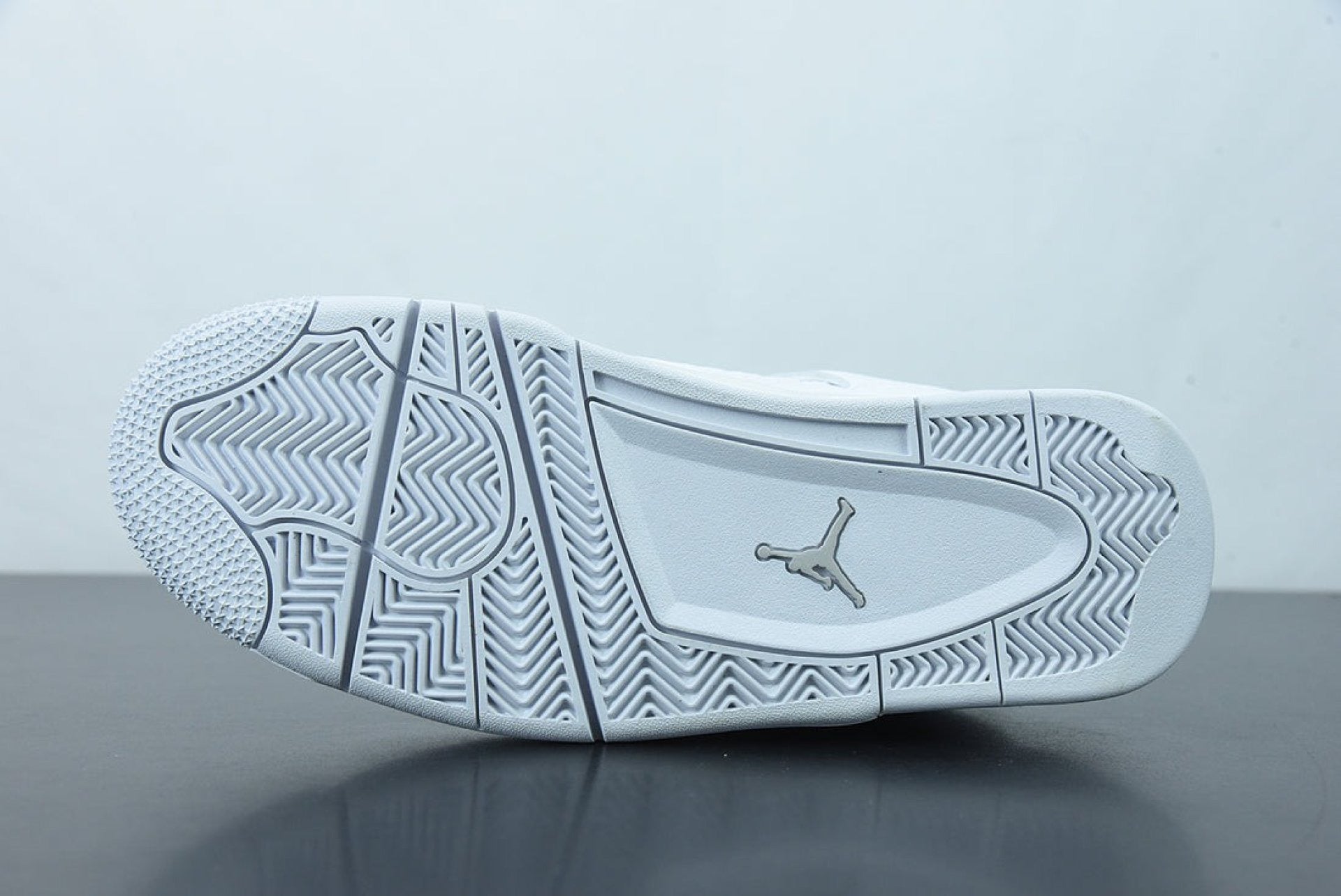 Air Jordan 4 Retro Pure Money