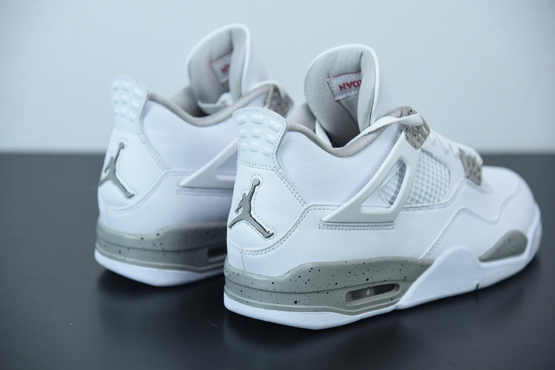Air Jordan 4 Retro White Oreo