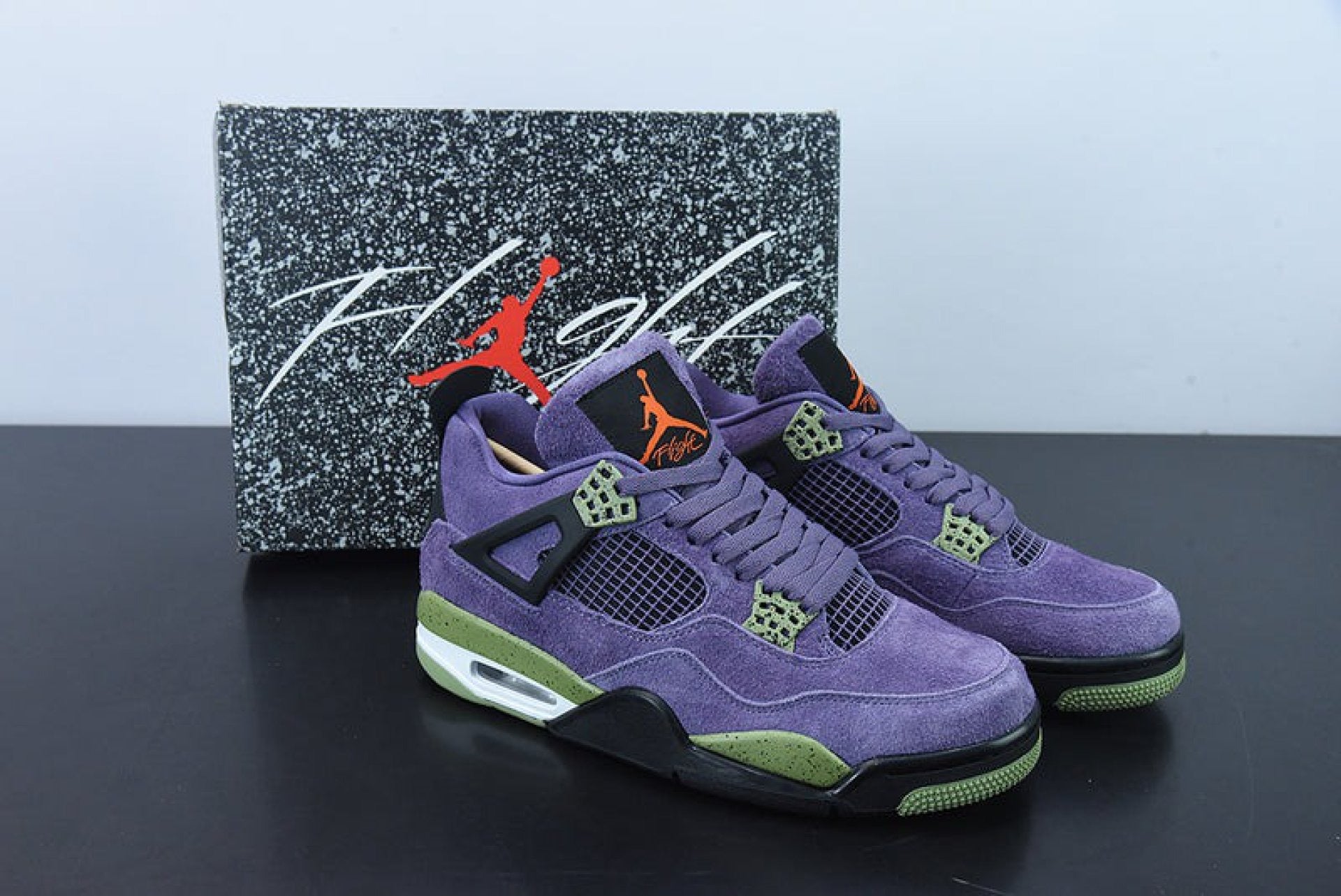 Air Jordan 4 Retro Canyon Purple