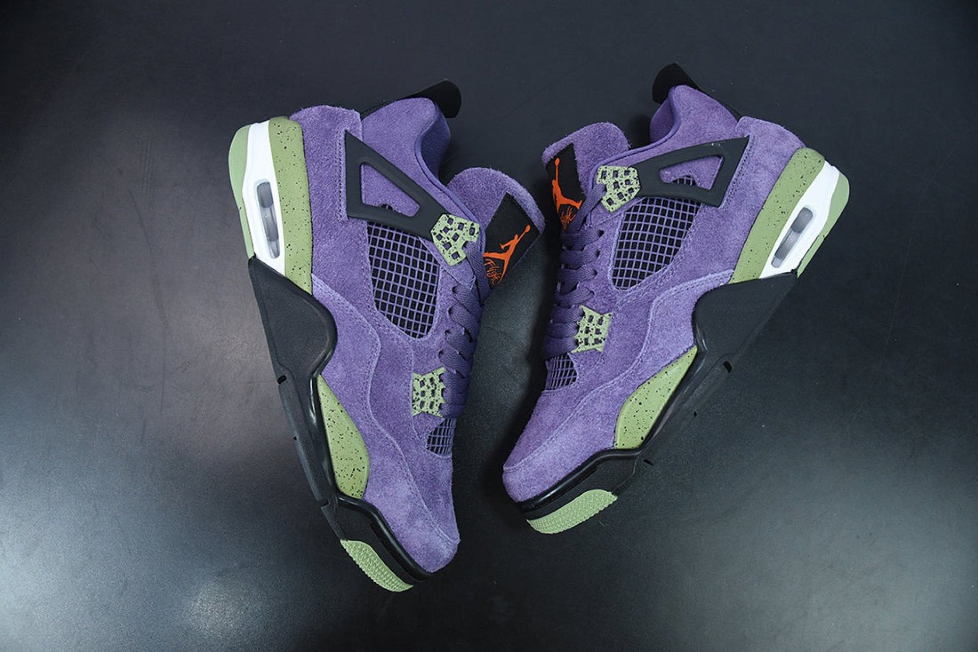 Air Jordan 4 Retro Canyon Purple
