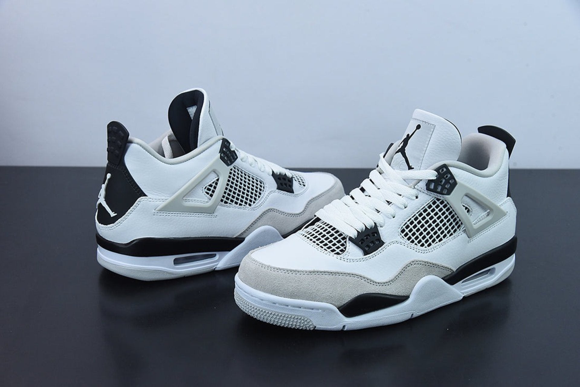 Air Jordan 4 Retro Military Black