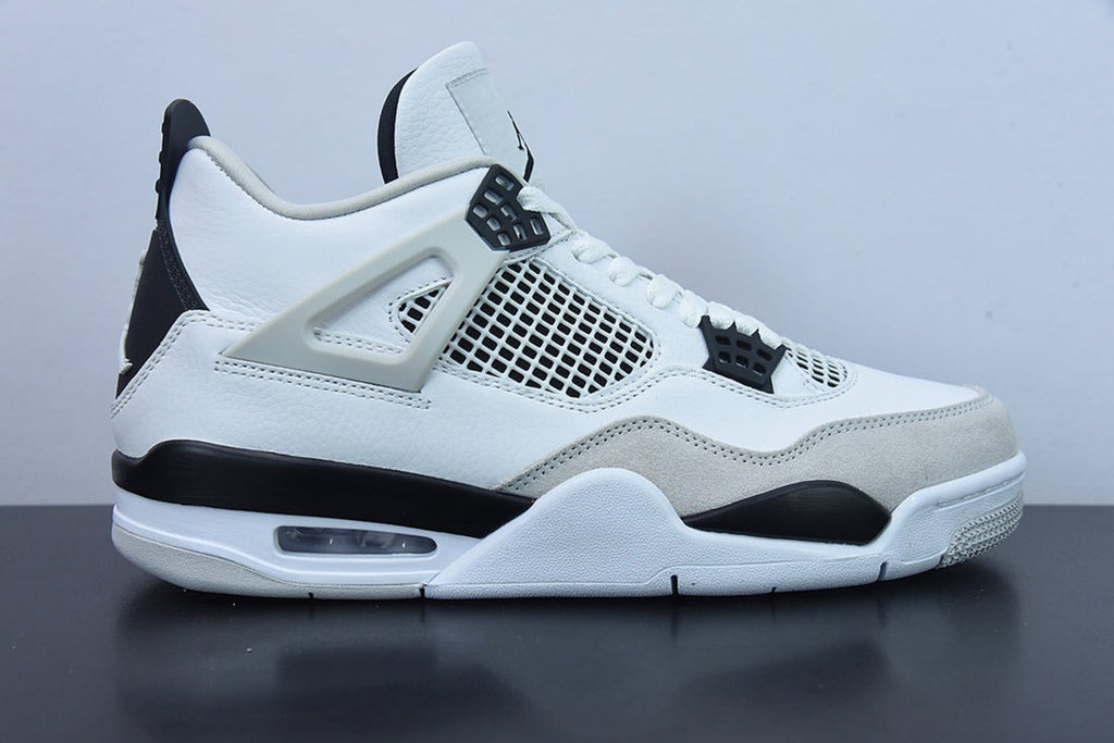 Air Jordan 4 Retro Military Black