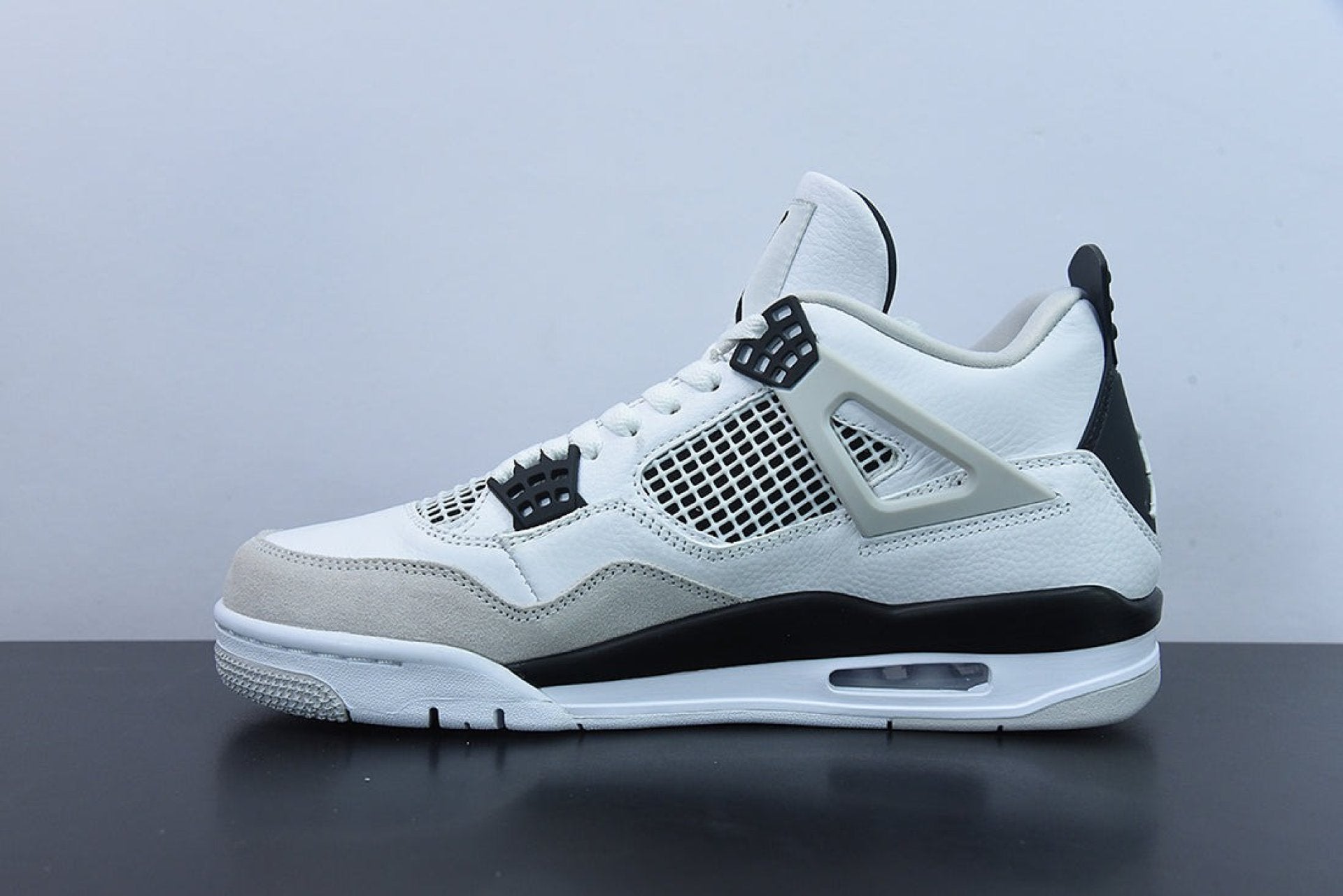 Air Jordan 4 Retro Military Black